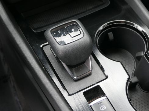 Used 2023 Nissan Rogue SV FWD image 21