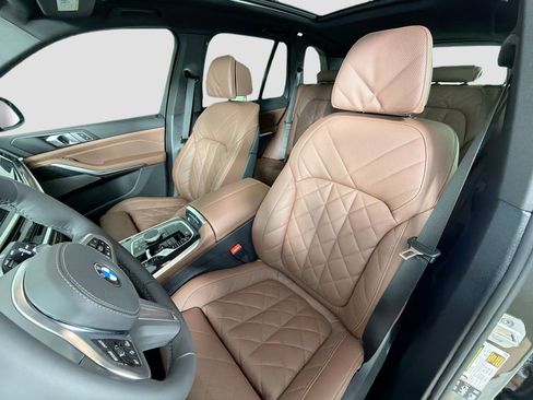 New 2026 BMW X5 xDrive40i w/ M Sport Package image 21