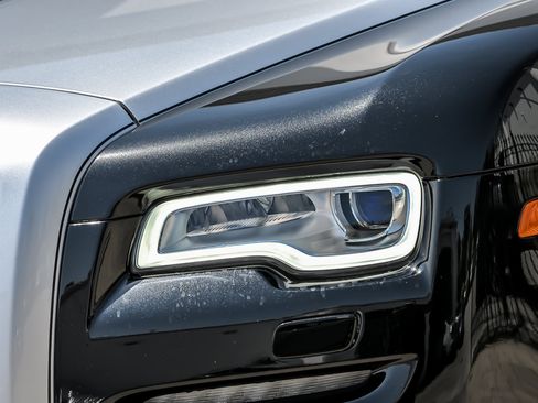 Used 2015 Rolls-Royce Ghost RWD image 7