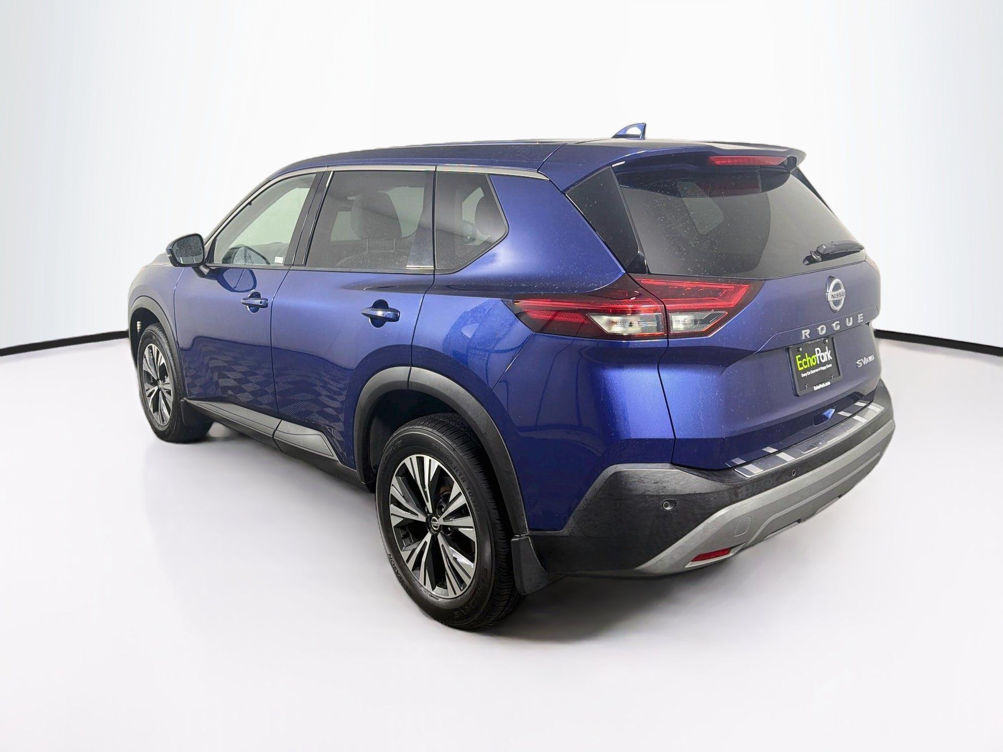 Used 2021 Nissan Rogue SV AWD/4WD image 5