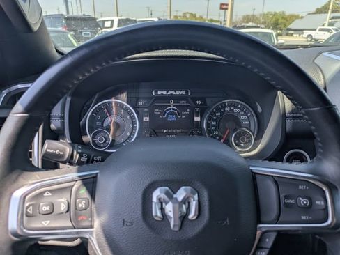 Used 2024 RAM 1500 Laramie image 27