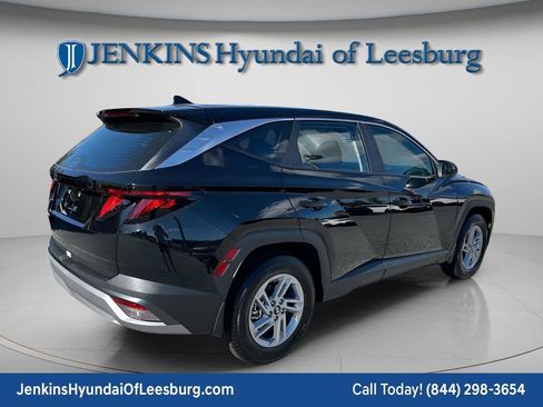 New 2026 Hyundai Tucson SE image 5