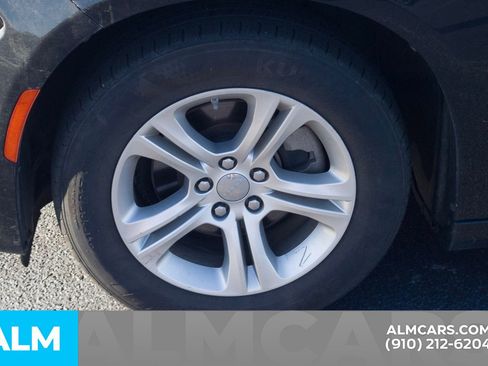 Used 2023 Dodge Charger SXT image 13