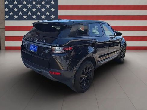 Used 2018 Land Rover Range Rover Evoque image 8