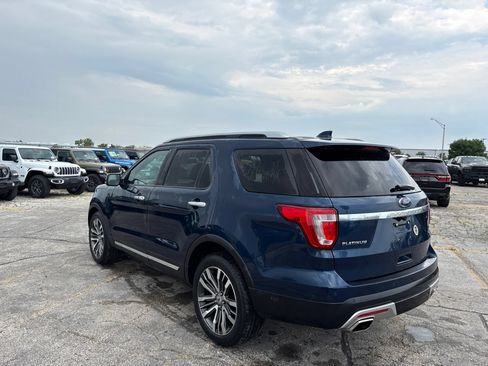 Used 2017 Ford Explorer Platinum AWD/4WD image 8