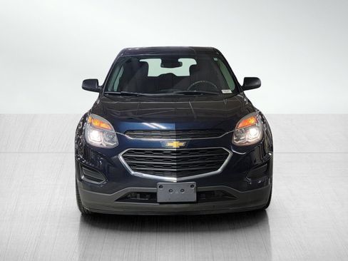 Used 2017 Chevrolet Equinox LS FWD image 2
