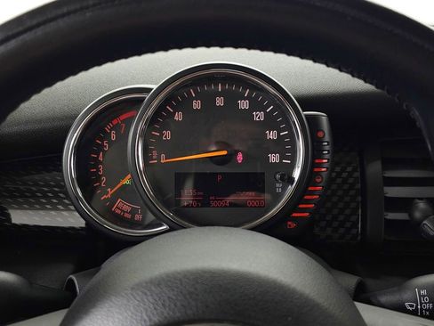 Used 2015 MINI Cooper S image 17