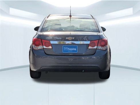 Used 2014 Chevrolet Cruze LS image 5
