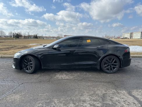 Used 2022 Tesla Model S image 7