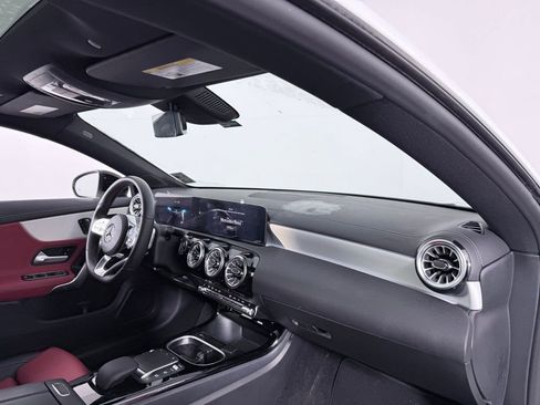 Used 2023 Mercedes-Benz CLA 250 CLA 250 image 26