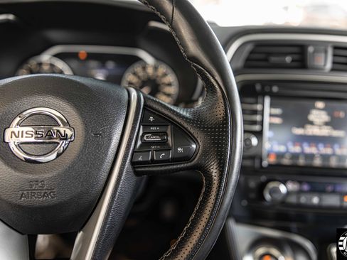 Used 2016 Nissan Maxima Platinum image 25