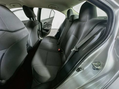 Used 2022 Toyota Corolla LE FWD image 13