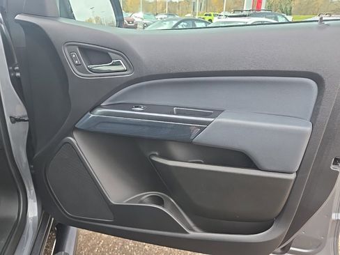 Used 2021 Chevrolet Colorado Z71 image 32