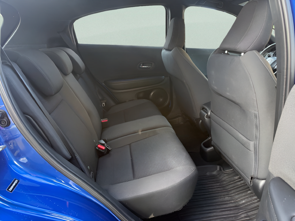 Used 2019 Honda HR-V Sport image 12