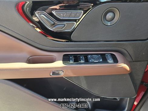 New 2026 Lincoln Aviator Reserve w/ Illumination Package AWD/4WD image 21