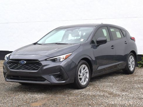 Used 2025 Subaru Impreza 2.0i image 8