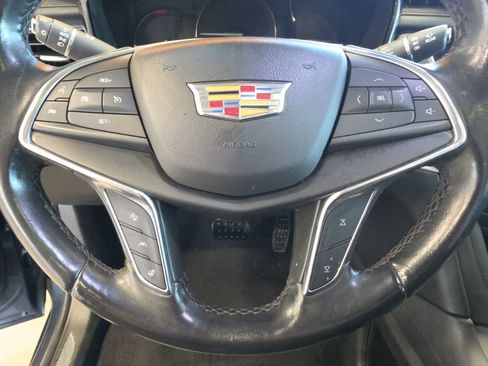 Used 2019 Cadillac XT5 Luxury FWD image 23