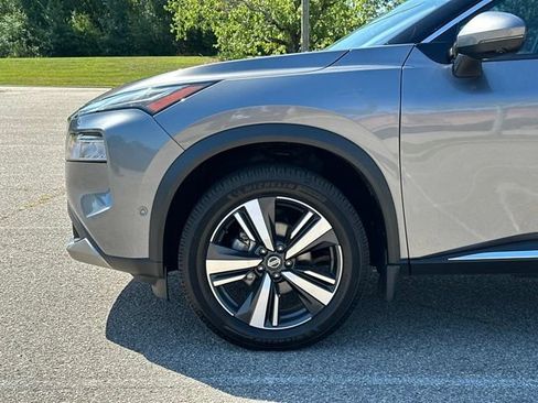 Used 2021 Nissan Rogue Platinum AWD/4WD image 14