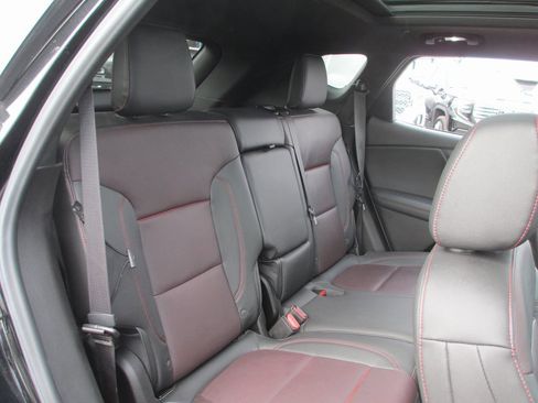 Certified 2021 Chevrolet Blazer RS w/ Enhanced Convenience Package image 20