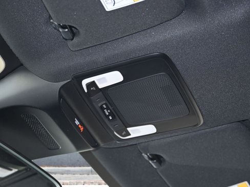 New 2026 Honda HR-V Sport image 32