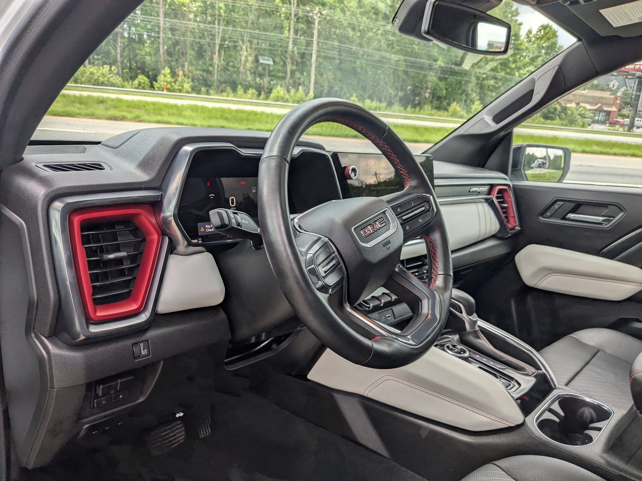 Used 2023 GMC Canyon AT4X w/ Edition 1 AWD/4WD image 13