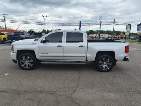 Used 2018 Chevrolet Silverado 1500 High Country AWD/4WD image 9