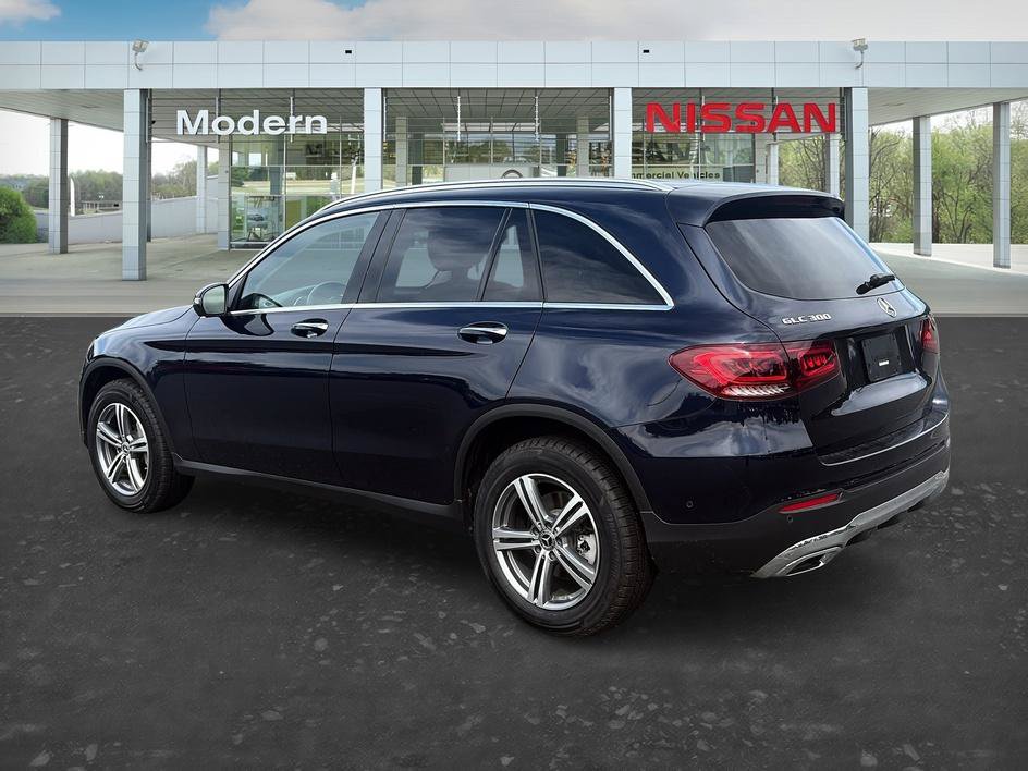 Used 2022 Mercedes-Benz GLC 300 image 3