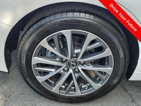 Used 2024 Lexus ES 350 w/ Accessory Package (Z1) FWD image 27