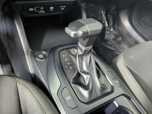 New 2026 Kia K4 FWD image 21