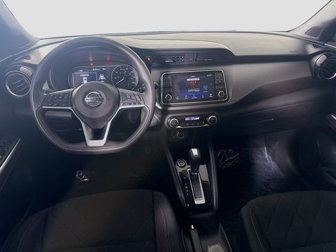 Used 2020 Nissan Kicks SV FWD image 17