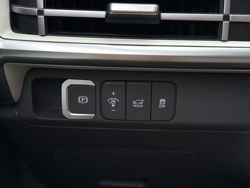 Used 2024 Hyundai Santa Fe SEL AWD/4WD image 29