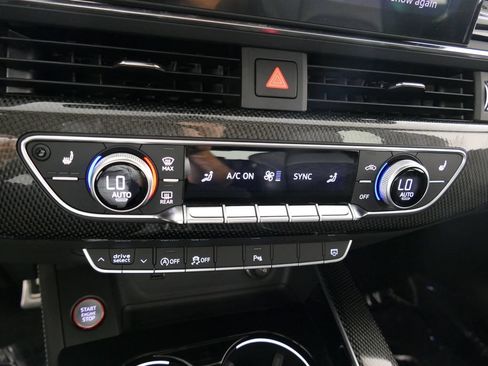 Used 2023 Audi S4 Premium Plus w/ Premium Plus Package AWD/4WD image 20