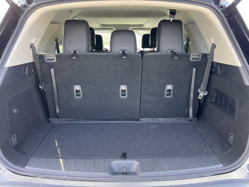 New 2026 Nissan Pathfinder SL image 36