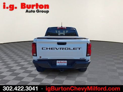 Certified 2025 Chevrolet Colorado ZR2 w/ Technology Package AWD/4WD image 5