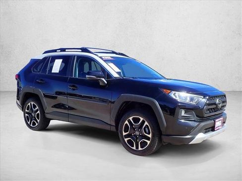 Used 2019 Toyota RAV4 Adventure image 6