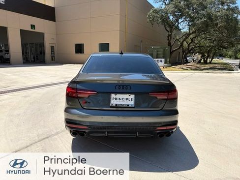 Used 2021 Audi S4 Prestige w/ Prestige Package AWD/4WD image 3