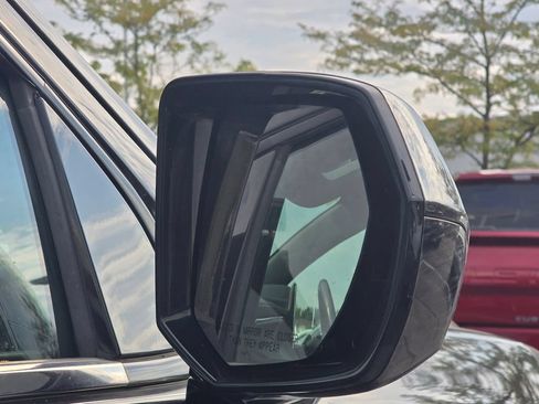 Used 2021 Chevrolet Suburban LT w/ Rear Media and Nav Package AWD/4WD image 19