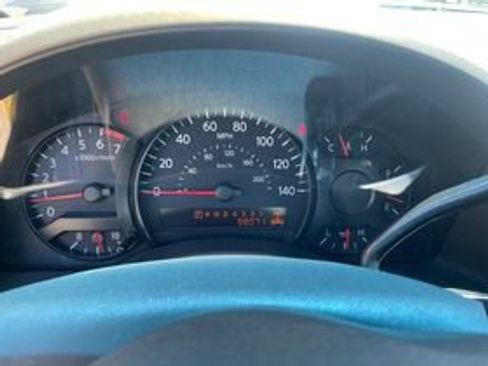 Used 2005 Nissan Titan SE AWD/4WD image 9