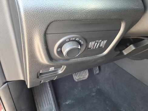 New 2026 Jeep Grand Cherokee L 4WD image 10