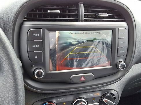 New 2025 Kia Soul LX w/ LX Technology Package image 12