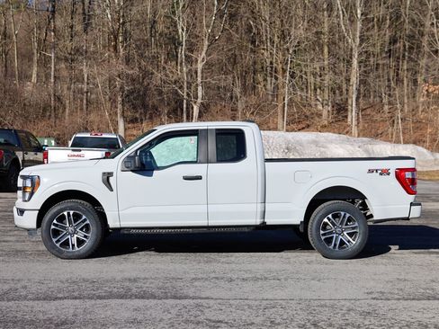 Used 2023 Ford F150 XL w/ STX Appearance Package image 4