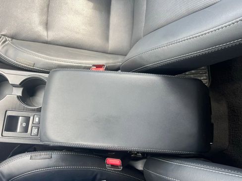 Used 2016 Subaru Outback 3.6R Limited image 28