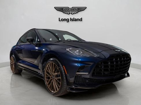 New 2026 Aston Martin DBX 707 image 3