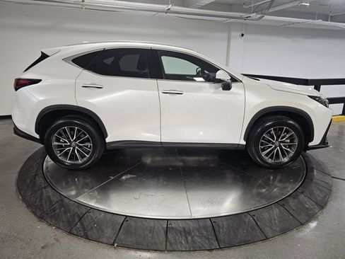 Used 2025 Lexus NX 350 AWD w/ Premium Package image 9