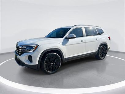 New 2026 Volkswagen Atlas SE