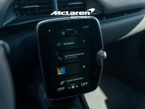 Used 2024 McLaren Artura image 26