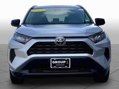 Used 2019 Toyota RAV4 LE w/ All Weather Liner Package image 4
