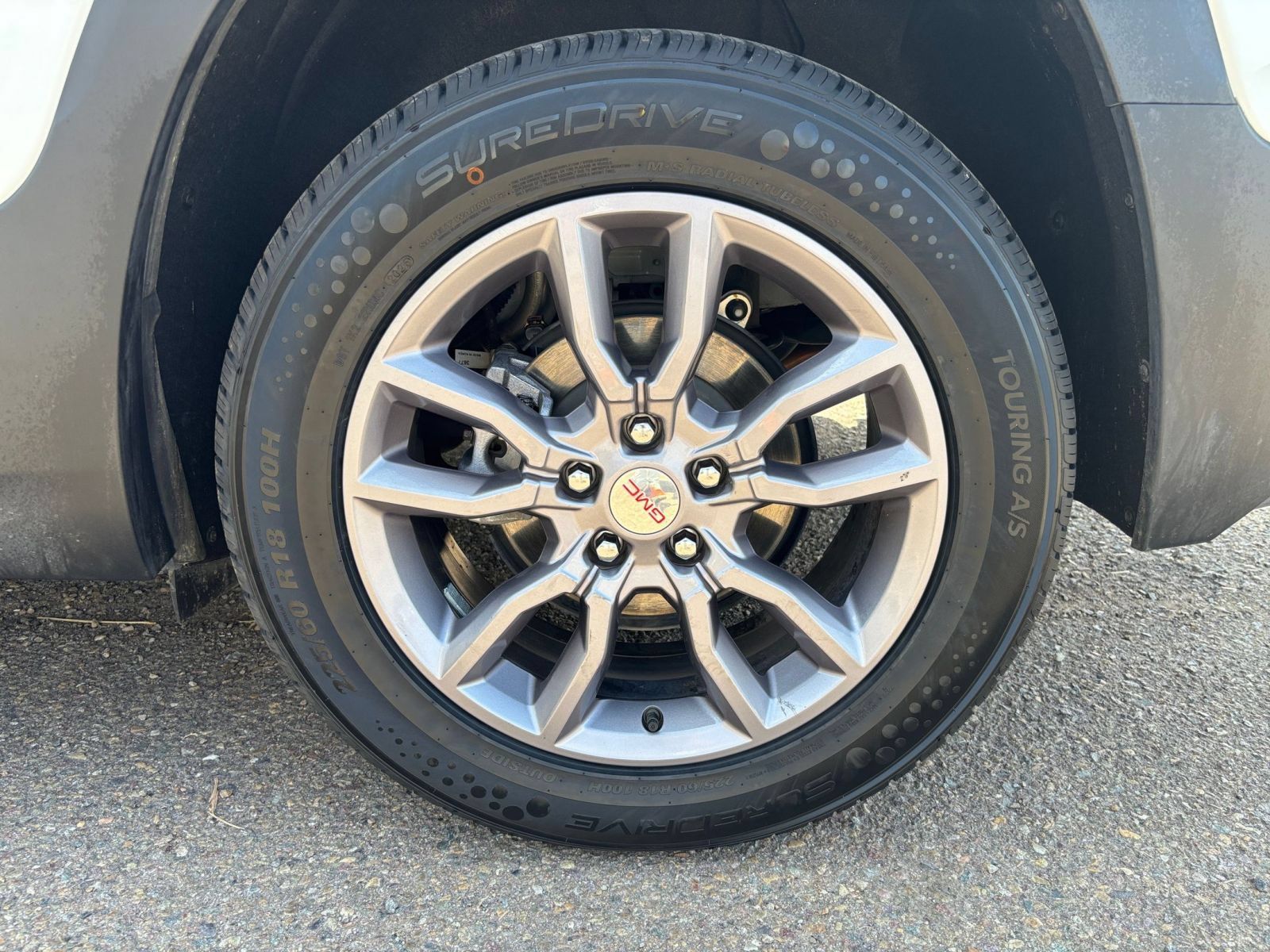 Used 2024 GMC Terrain SLT AWD/4WD image 31