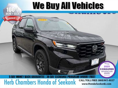 Used 2025 Honda Pilot TrailSport