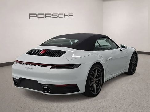 Certified 2022 Porsche 911 Carrera RWD image 7